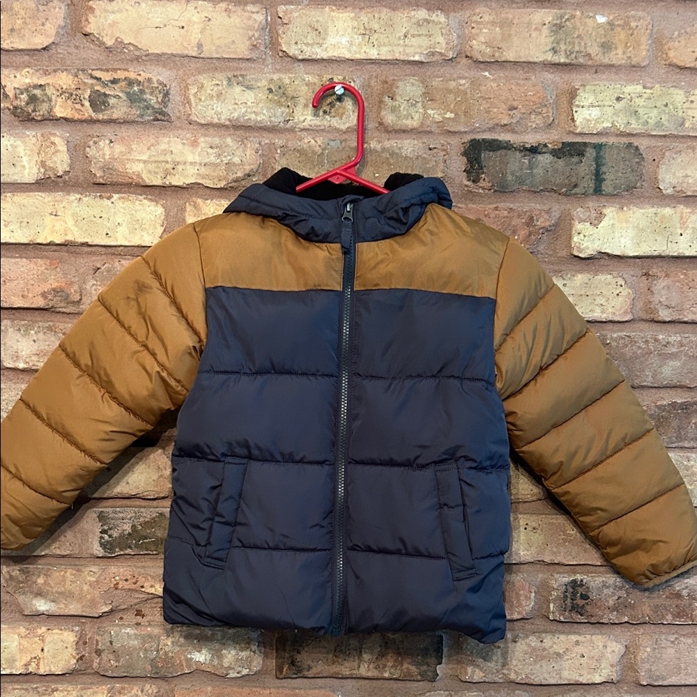 Swiss Tech Kids XS Puffer Jacket in Navy and Brown GUC